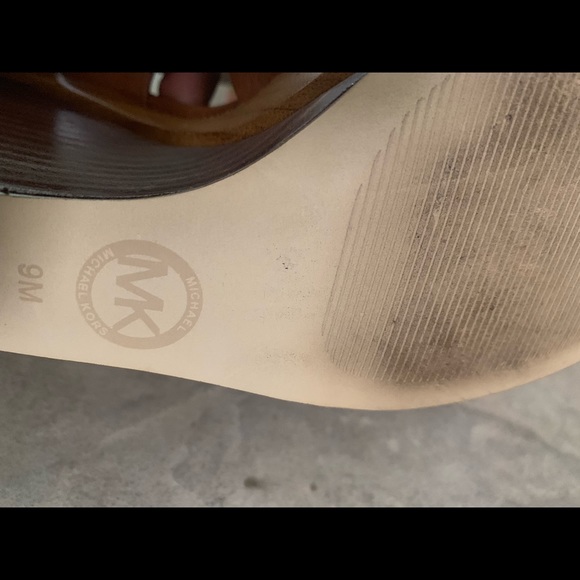 Michael kors wedges - Picture 6 of 12